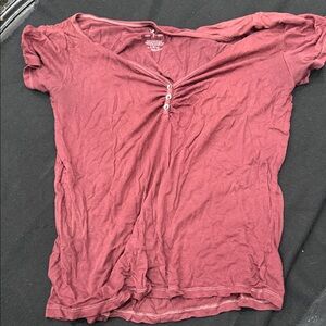 American Eagle Outfitters Maroon Buttoned V-Neck Tee